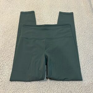 NWOT- Athleta Elation Leggings